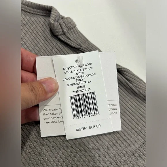Beyond Yoga Women's Medium Formation Tank Stone Grey Gray NWT High Neckline